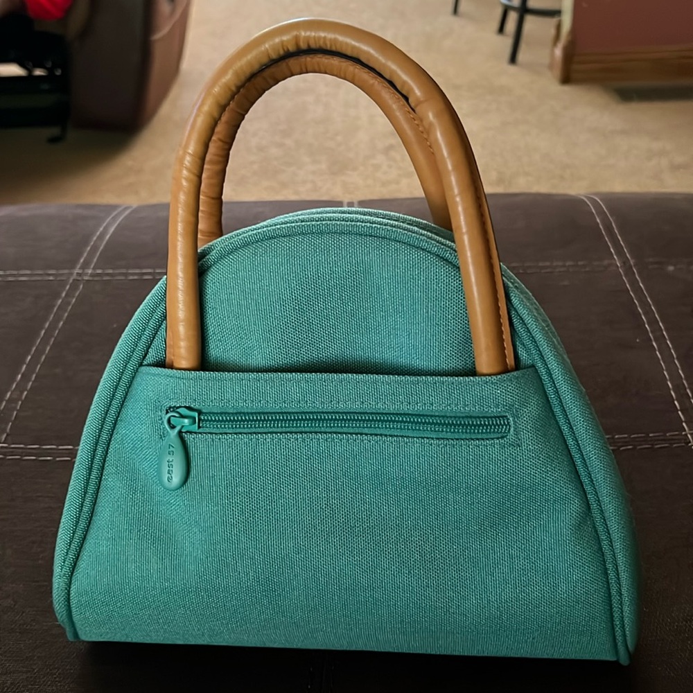 EAST 57 Handbag 👜